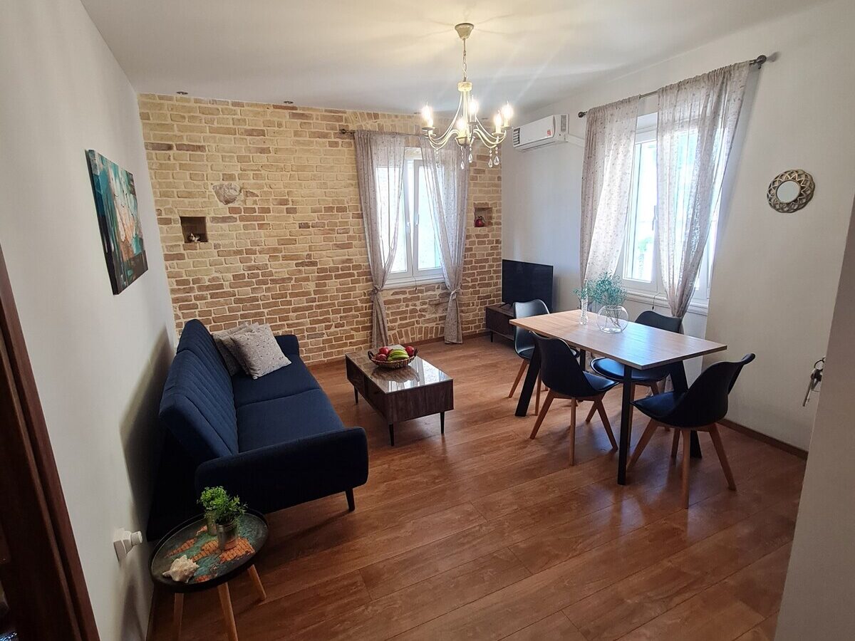 Casa di Martha, Apartment for Rent, Corfu Town Homes
