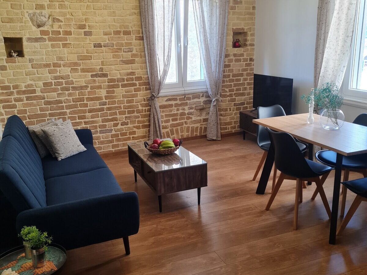 Casa di Martha, Apartment for Rent, Corfu Town Homes