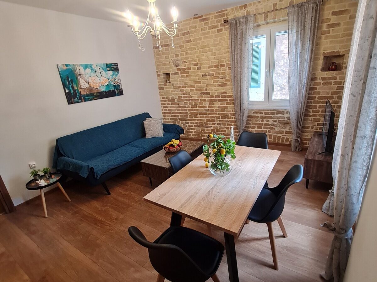Casa di Martha, Apartment for Rent, Corfu Town Homes