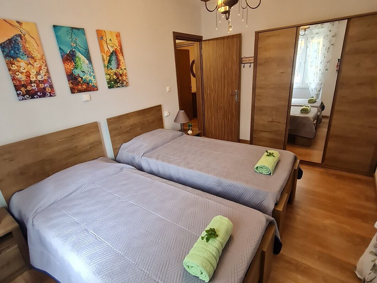 Twin Bedroom, Casa di Martha, Apartment for Rent, Corfu Town Homes