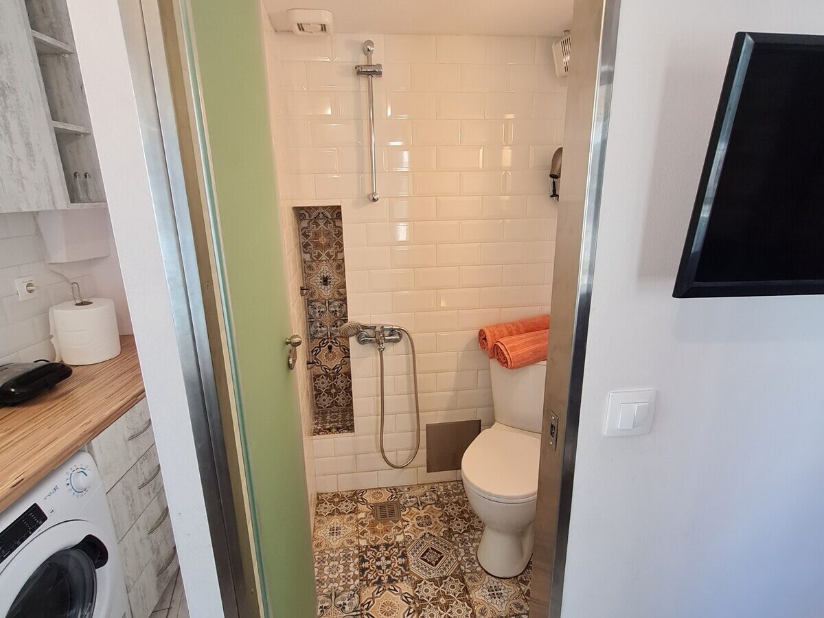 Shower/WC, Casa di Martha, Apartment for rent, Corfu Town Homes