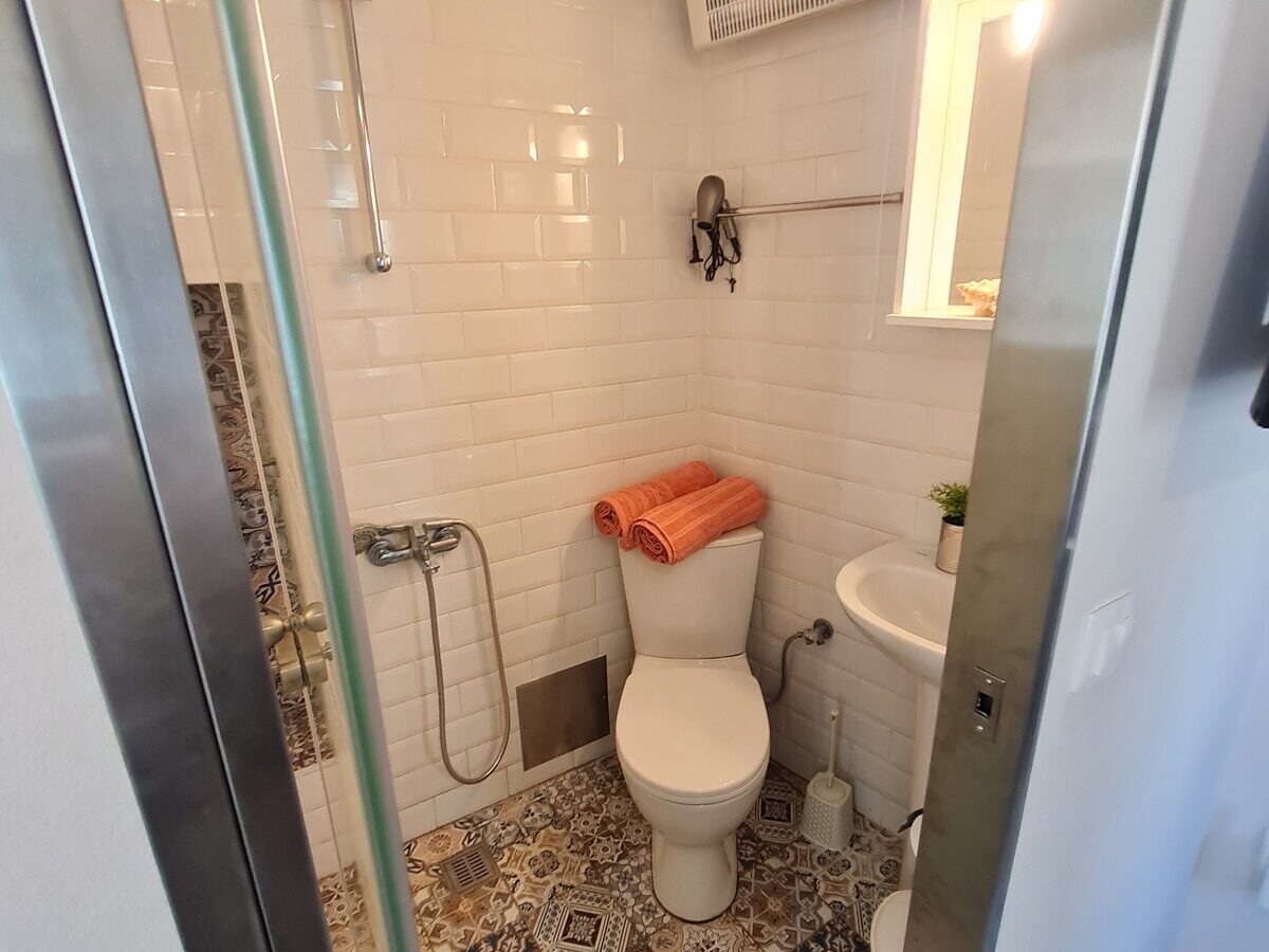 Shower/WC, Casa di Martha, Apartment for rent, Corfu Town Homes