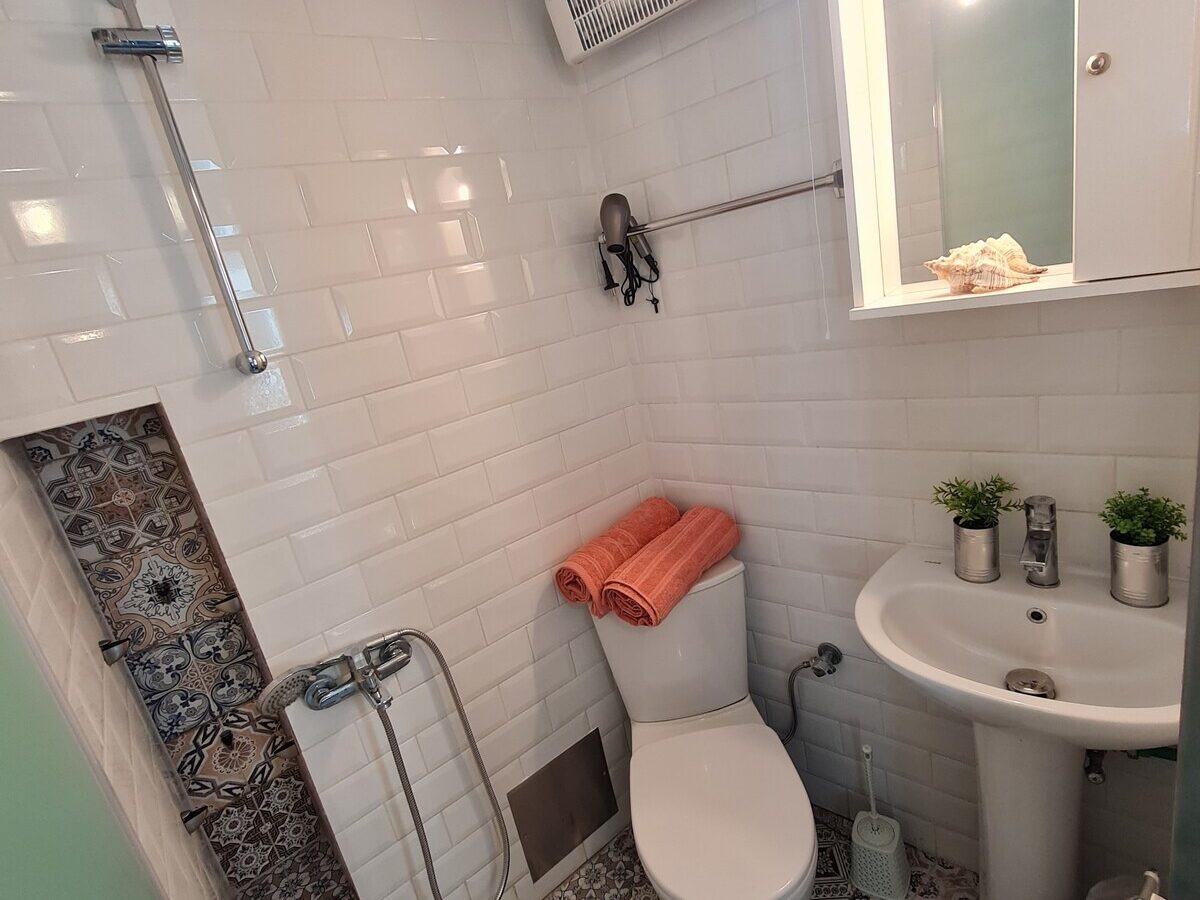 Shower/WC, Casa di Martha, Apartment for rent, Corfu Town Homes