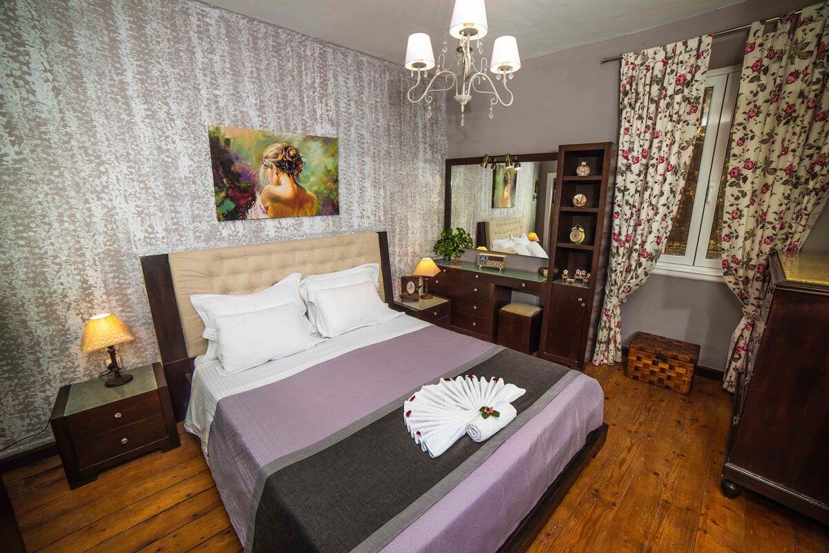Double bedroom, Casa di Spireto, Apartment for rent, Corfu Town Homes